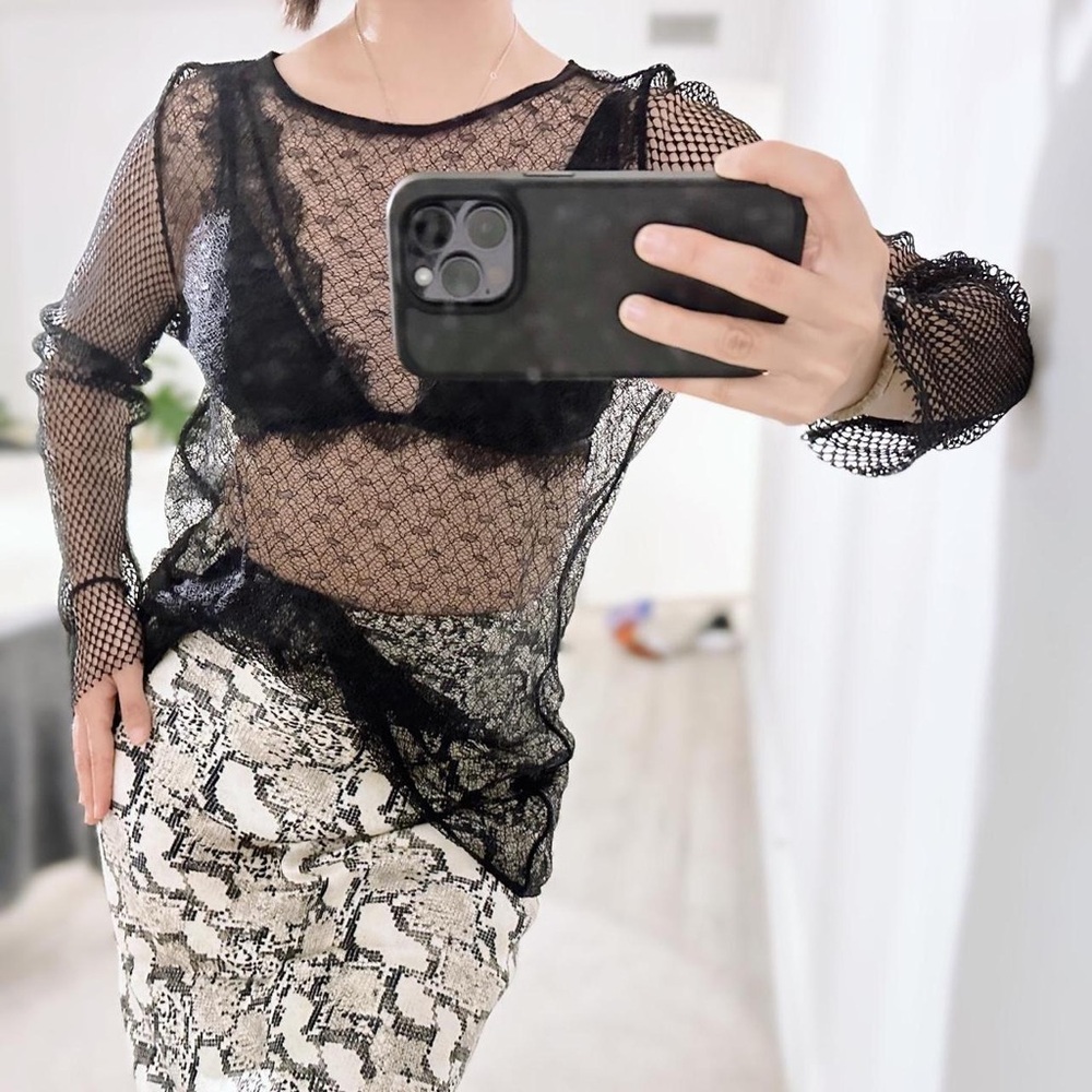 Vintage Y2K Designer Mesh Lace Blouse